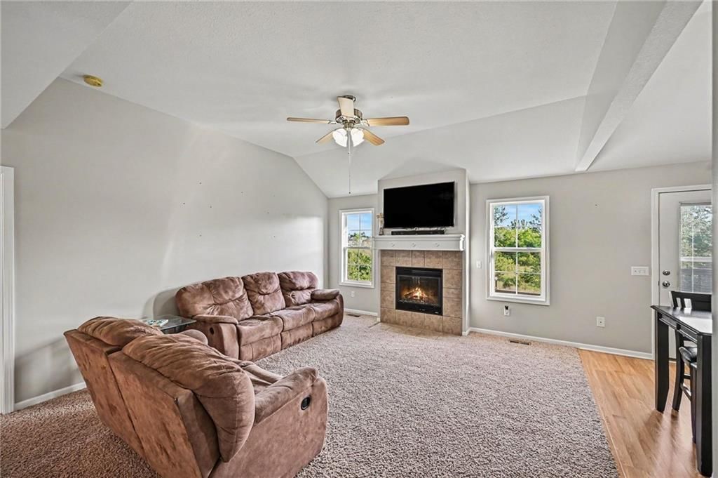 502 Lake Meadows Drive — photo 5