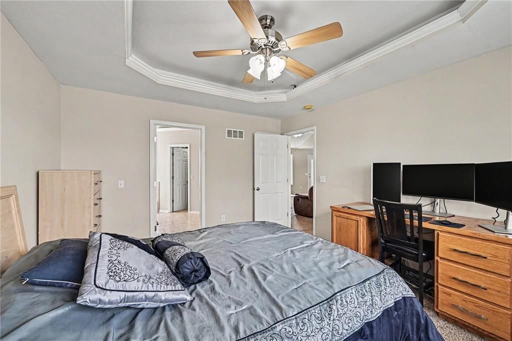 502 Lake Meadows Drive — photo 11
