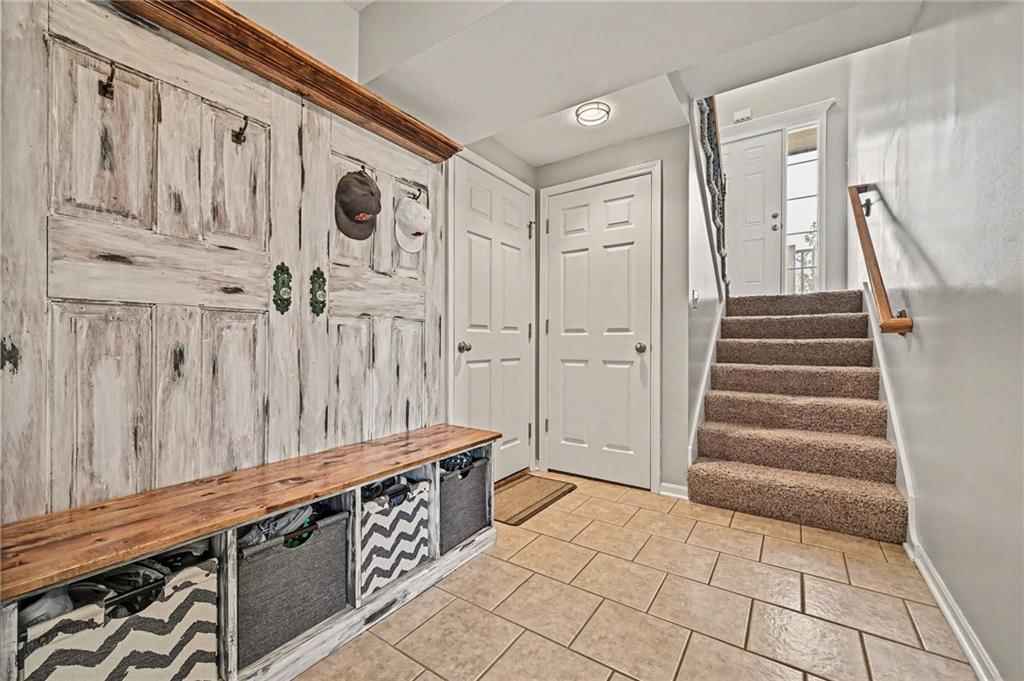 502 Lake Meadows Drive — photo 19