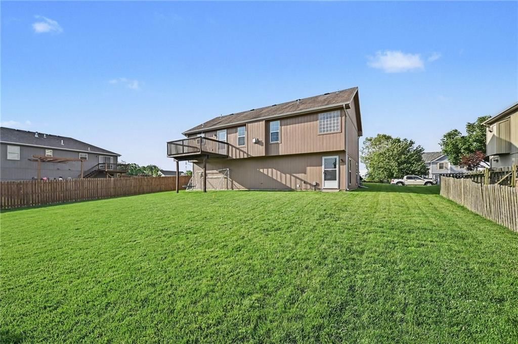 502 Lake Meadows Drive — photo 25