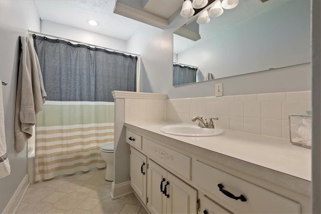 20425 Nall Avenue — photo 24