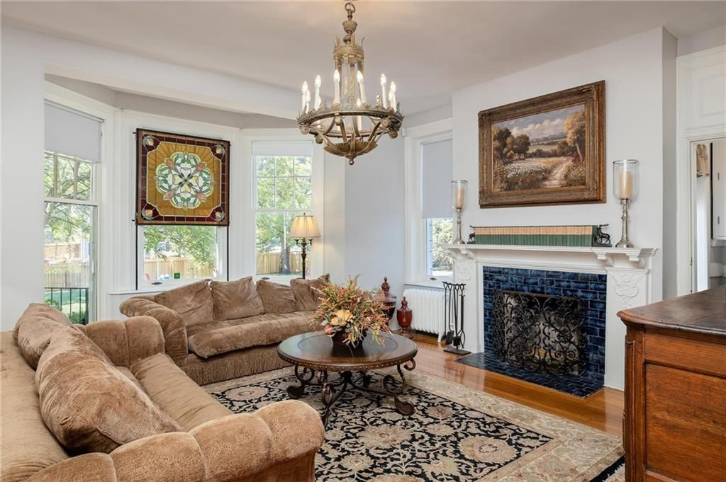 1 Hawthorne Place — photo 18