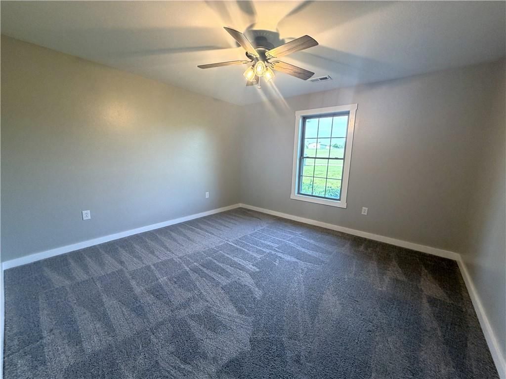 11915 Liv 2355 N/A — photo 20