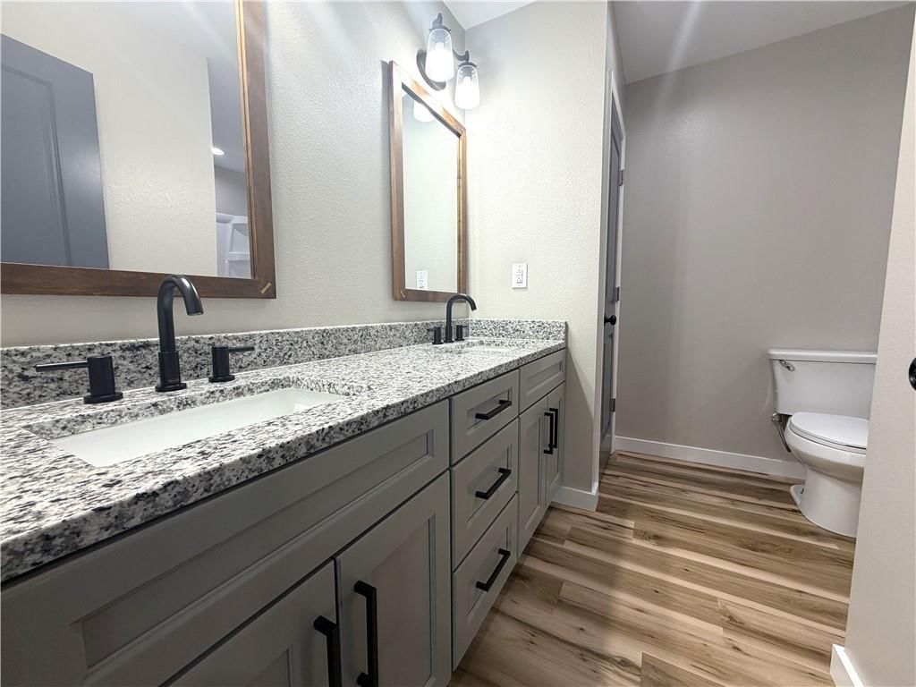 11915 Liv 2355 N/A — photo 22