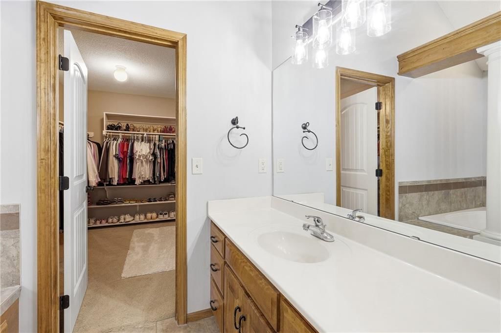 2210 NE 109th Terrace — photo 31
