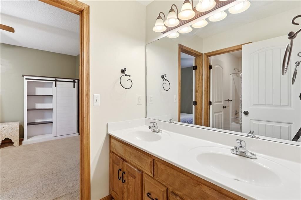 2210 NE 109th Terrace — photo 41