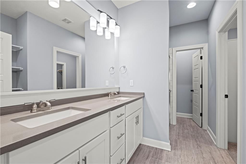 15300 Jessica Street — photo 7