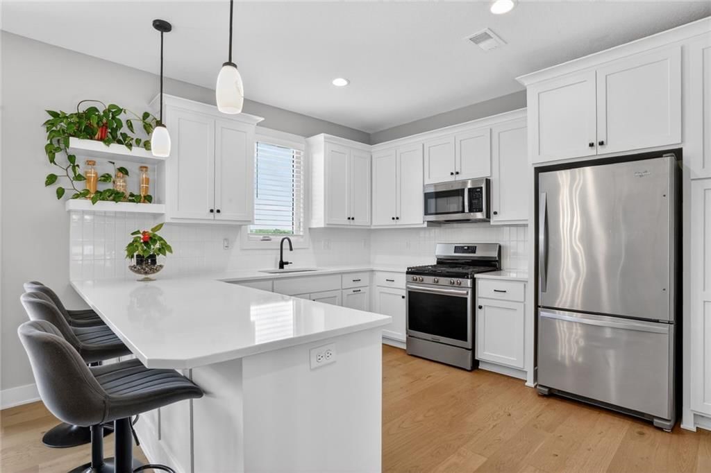 15623 Lakeside Drive — photo 6