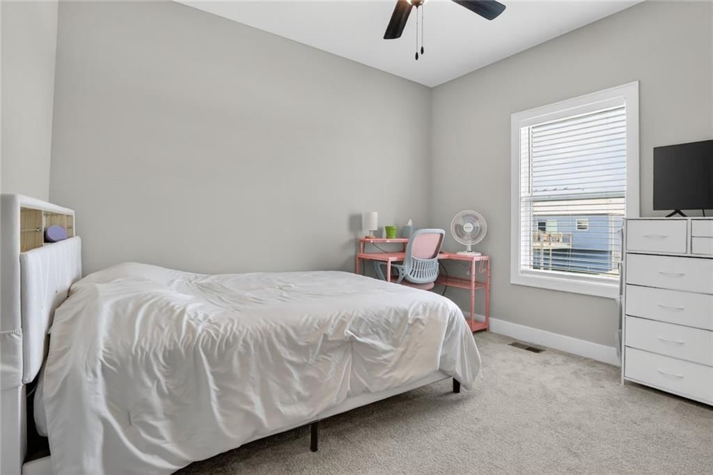 15623 Lakeside Drive — photo 17