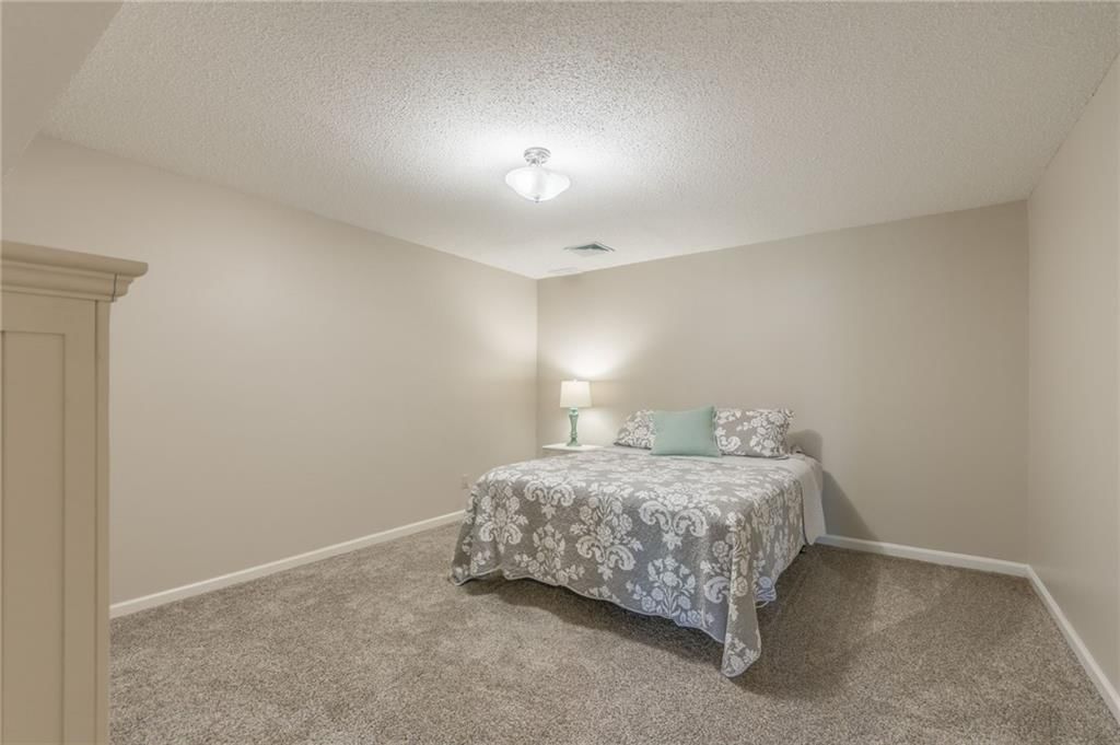 3918 NE 78th Street — photo 1