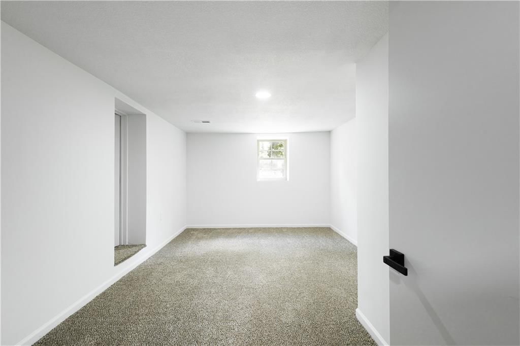 8007 E 75th Street — photo 25
