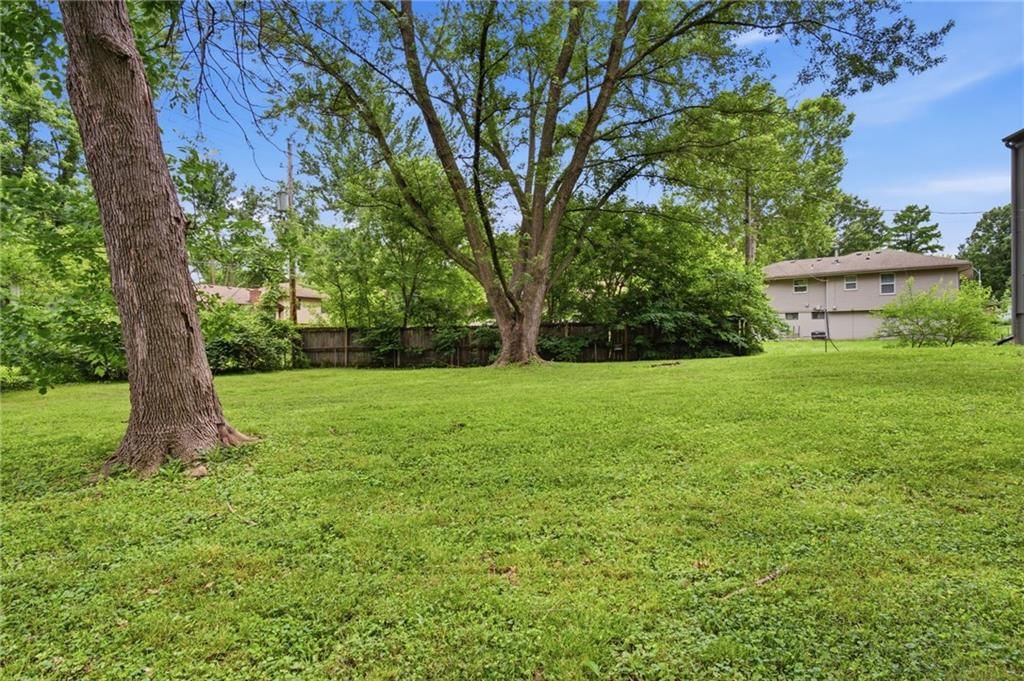 8909 Stark Avenue — photo 34
