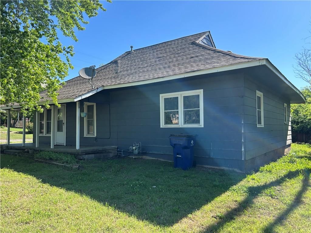 514 Dwarf Street — photo 1