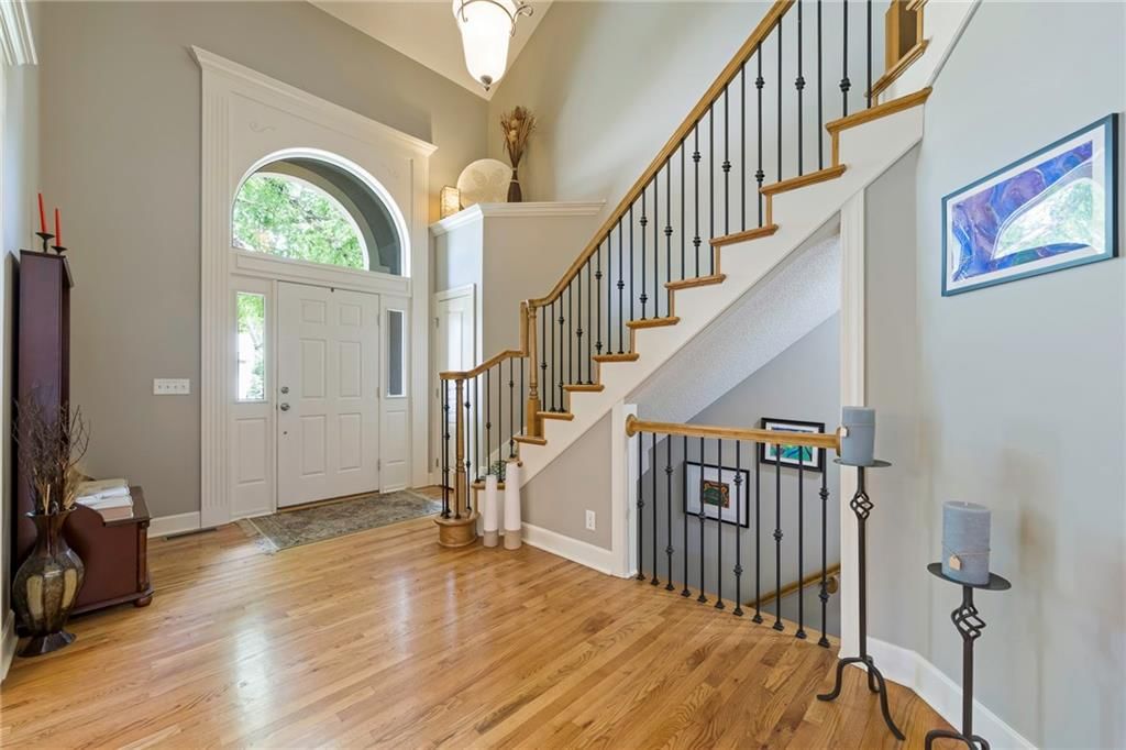 6044 Brownridge Drive — photo 4