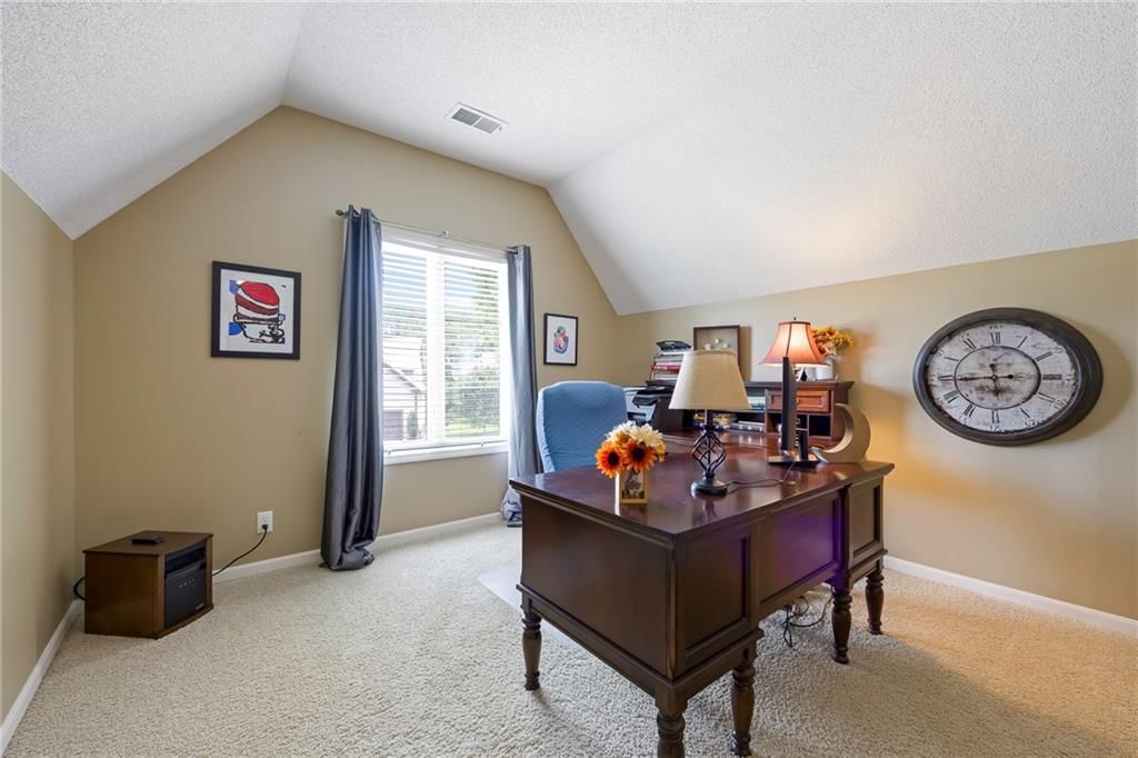 6044 Brownridge Drive — photo 12