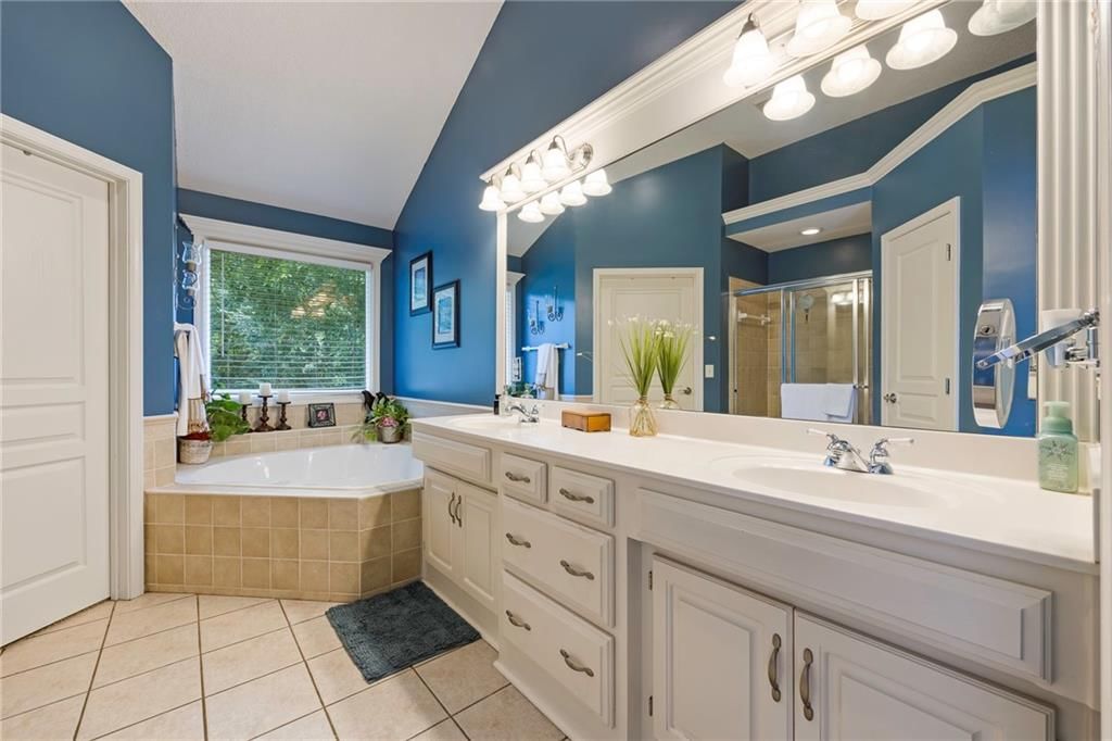 6044 Brownridge Drive — photo 15