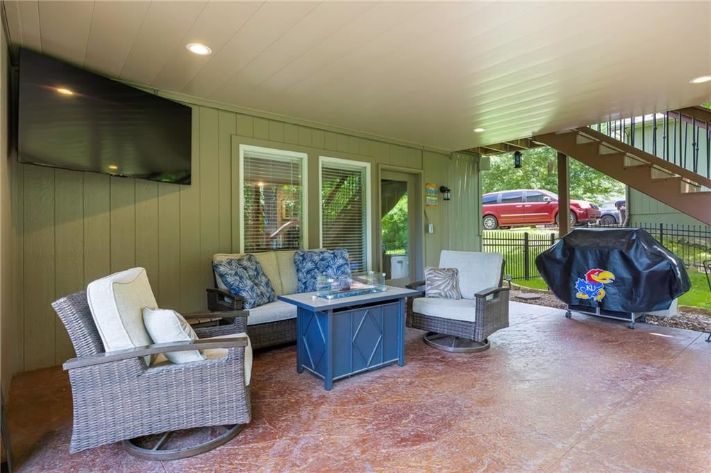 6044 Brownridge Drive — photo 36