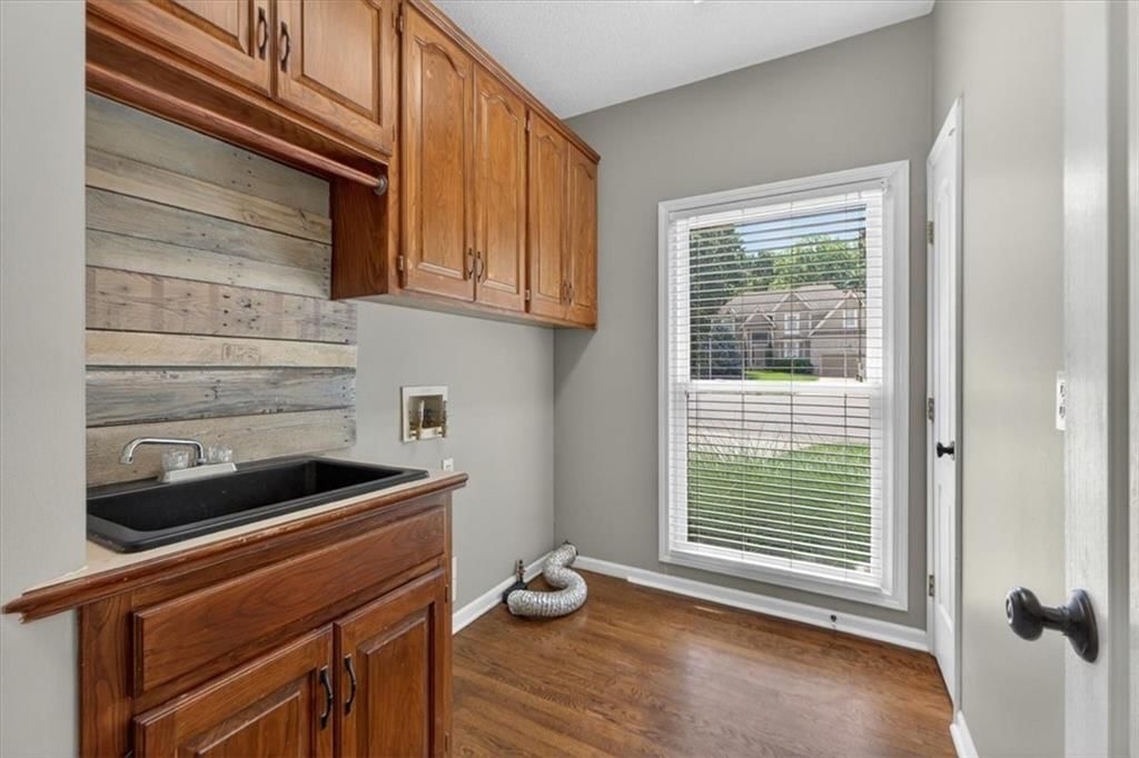 5304 Summit Court — photo 11