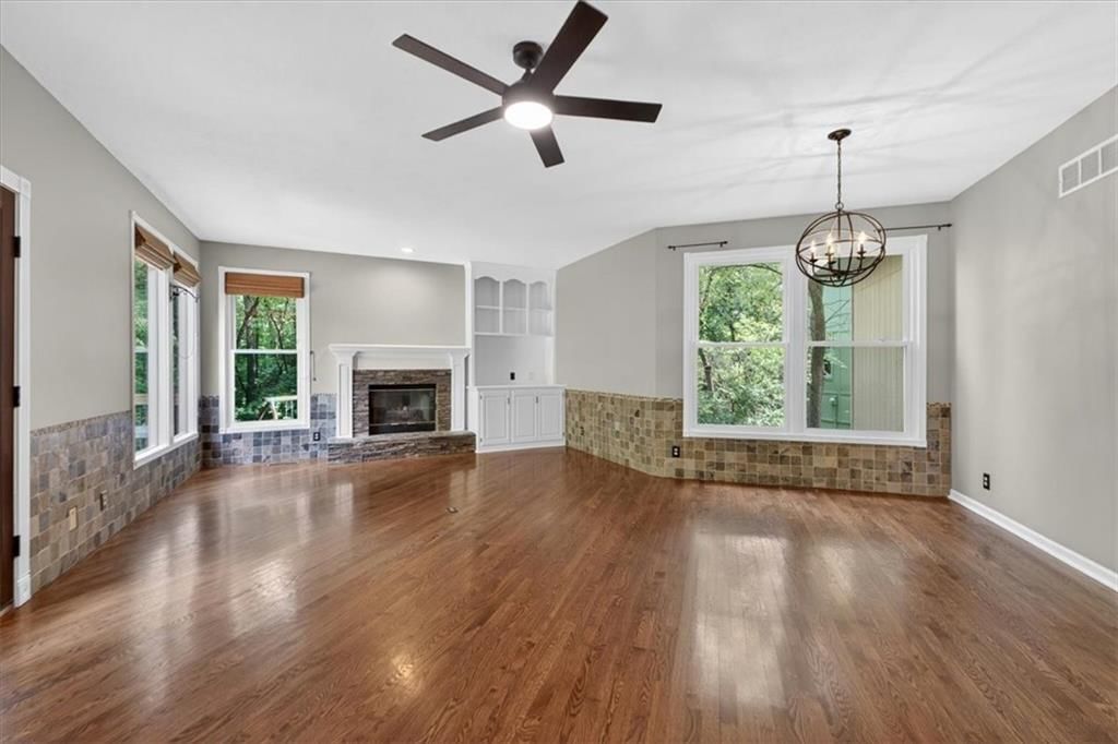 5304 Summit Court — photo 13