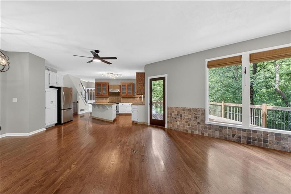 5304 Summit Court — photo 14
