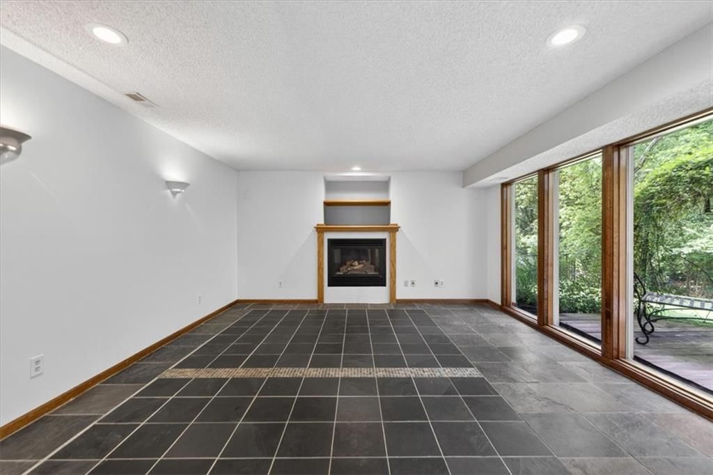 5304 Summit Court — photo 24