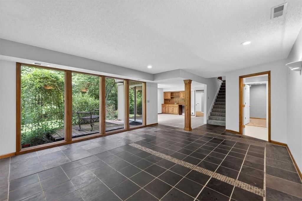 5304 Summit Court — photo 25
