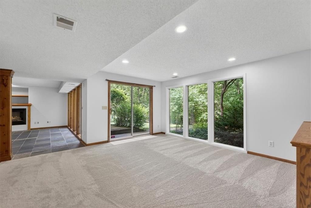 5304 Summit Court — photo 27