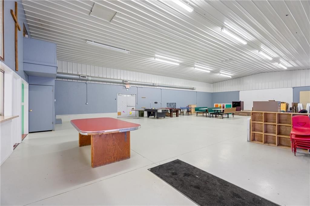 924 W Myrtle Street — photo 5