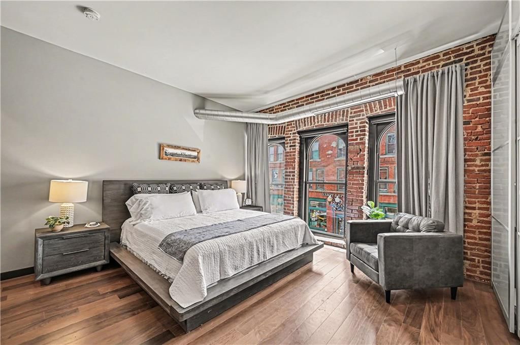 308 W 8th Street — photo 31
