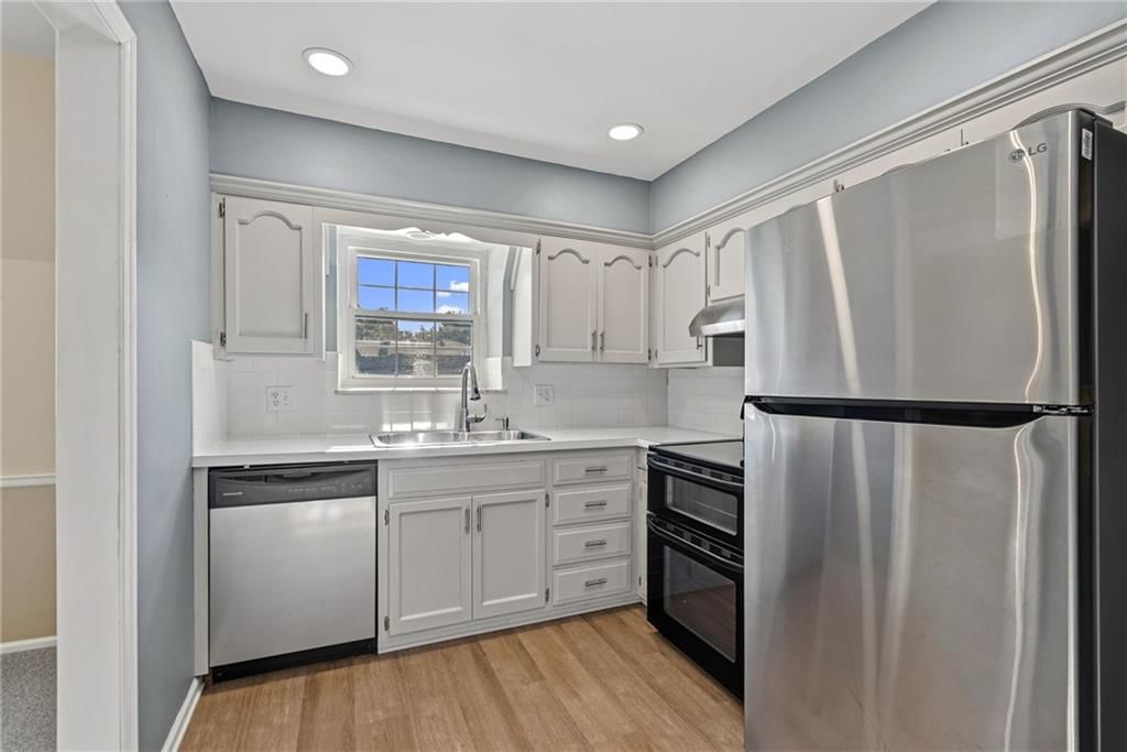 5717 METCALF Court — photo 4