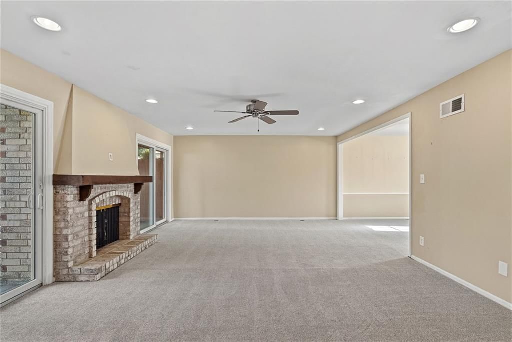5717 METCALF Court — photo 7
