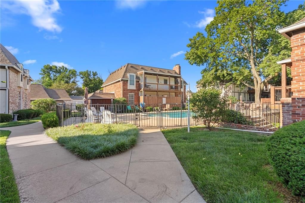 5717 METCALF Court — photo 22