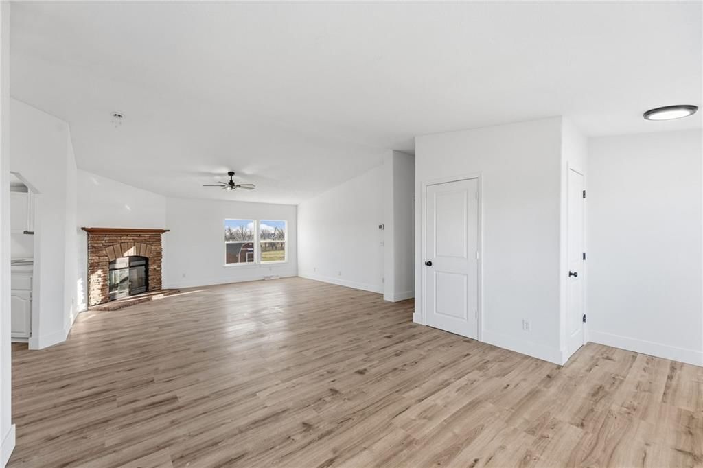 3066 Ellis Road — photo 7