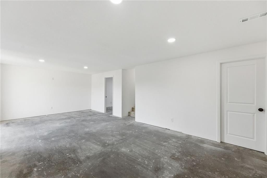 3066 Ellis Road — photo 34