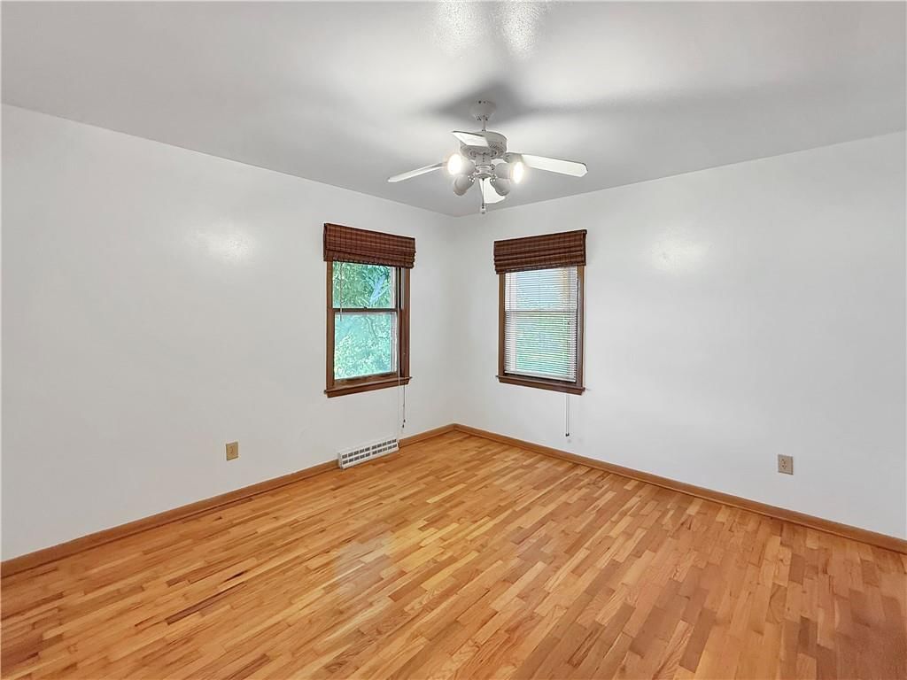 504 W 22nd Street — photo 10