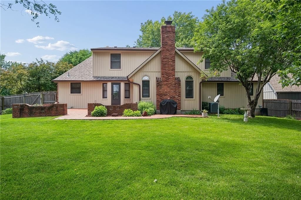 1025 SE Bridgehampton Way — photo 35