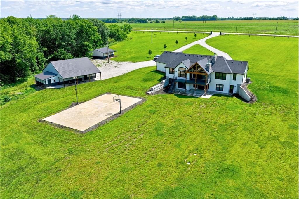 4023 Highway 131 Highway — photo 10