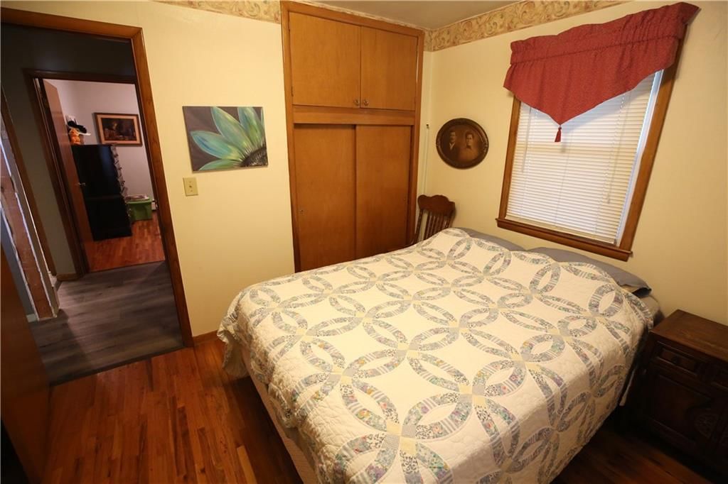 314 N 2nd Street — photo 9