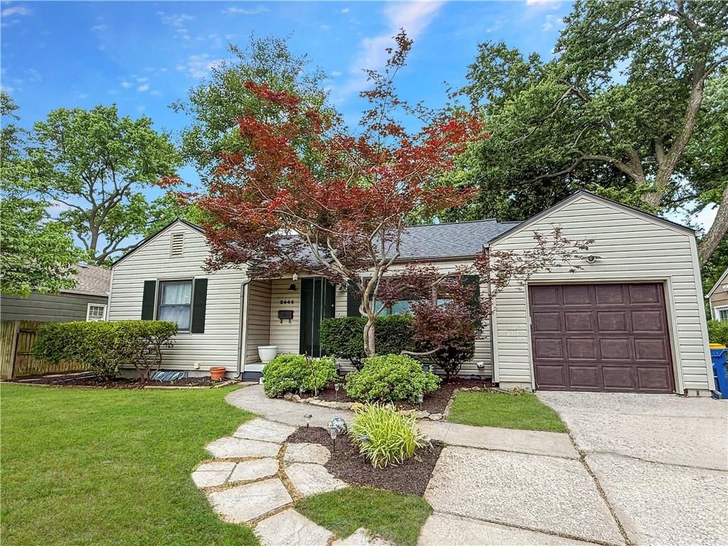 5444 Linden Street — photo 2