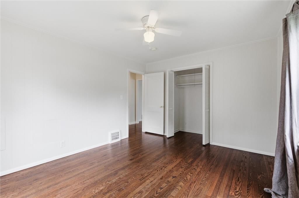 5444 Linden Street — photo 19