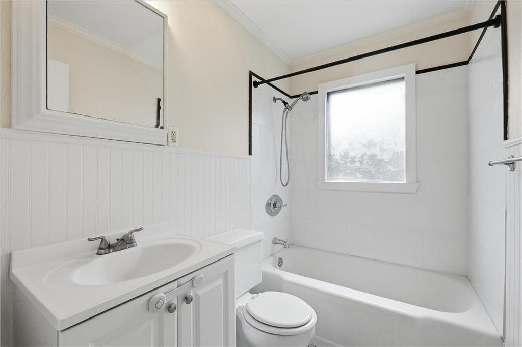 5444 Linden Street — photo 20