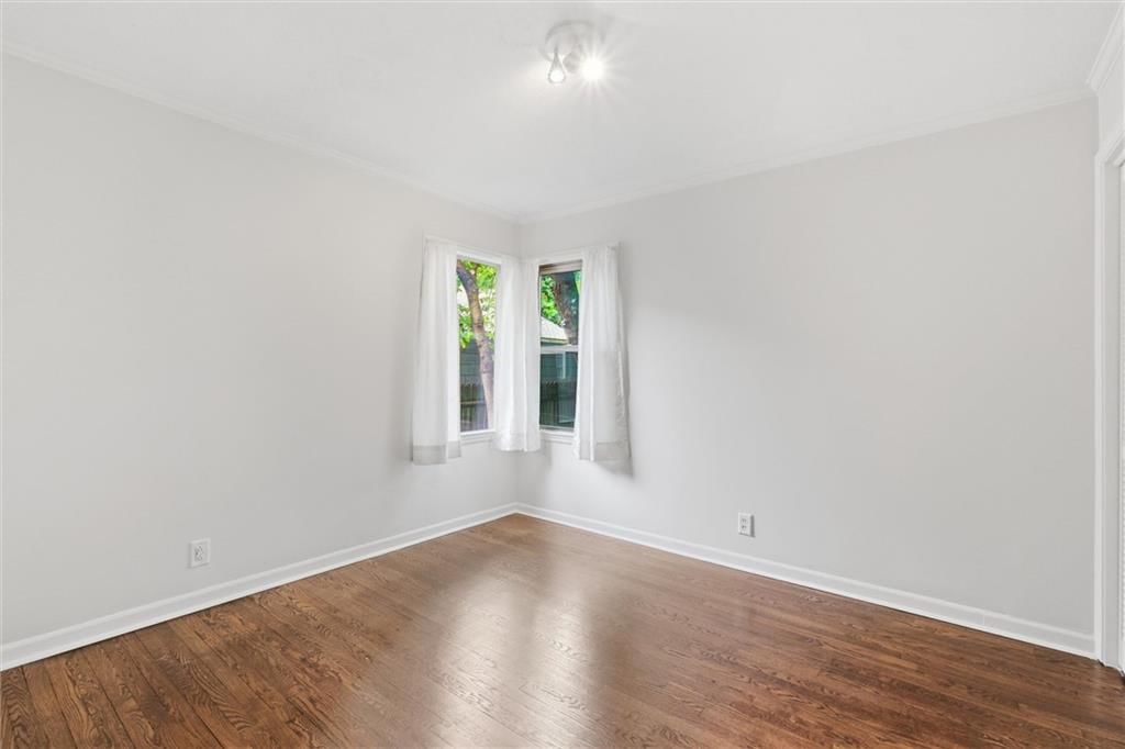 5444 Linden Street — photo 21