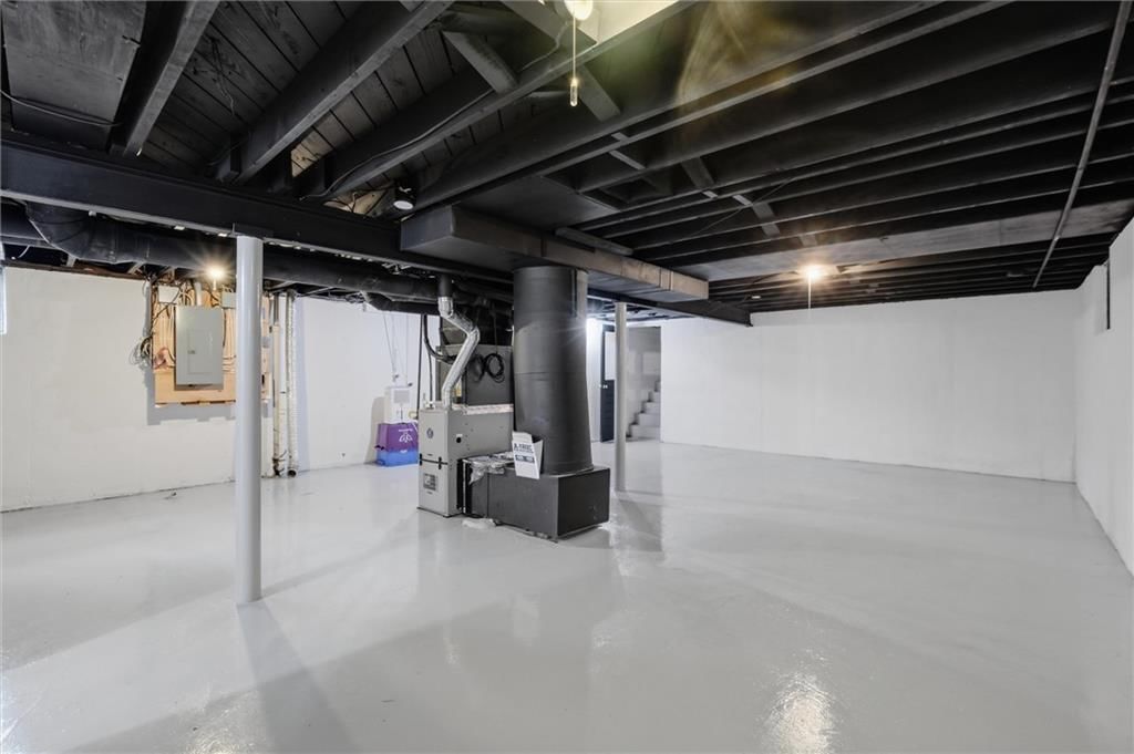5444 Linden Street — photo 30