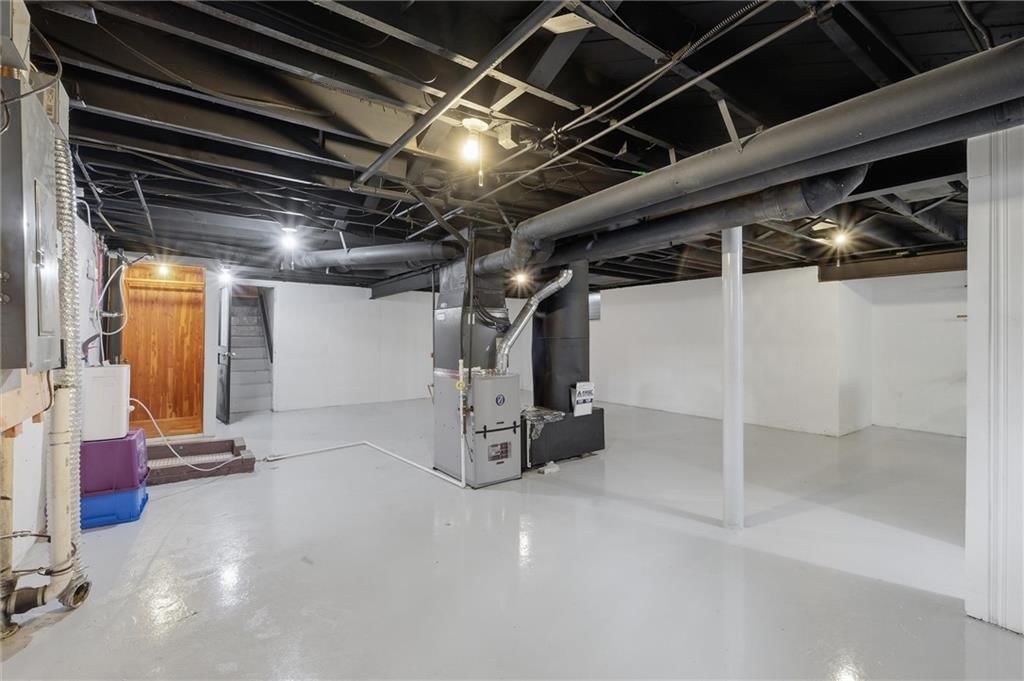 5444 Linden Street — photo 31