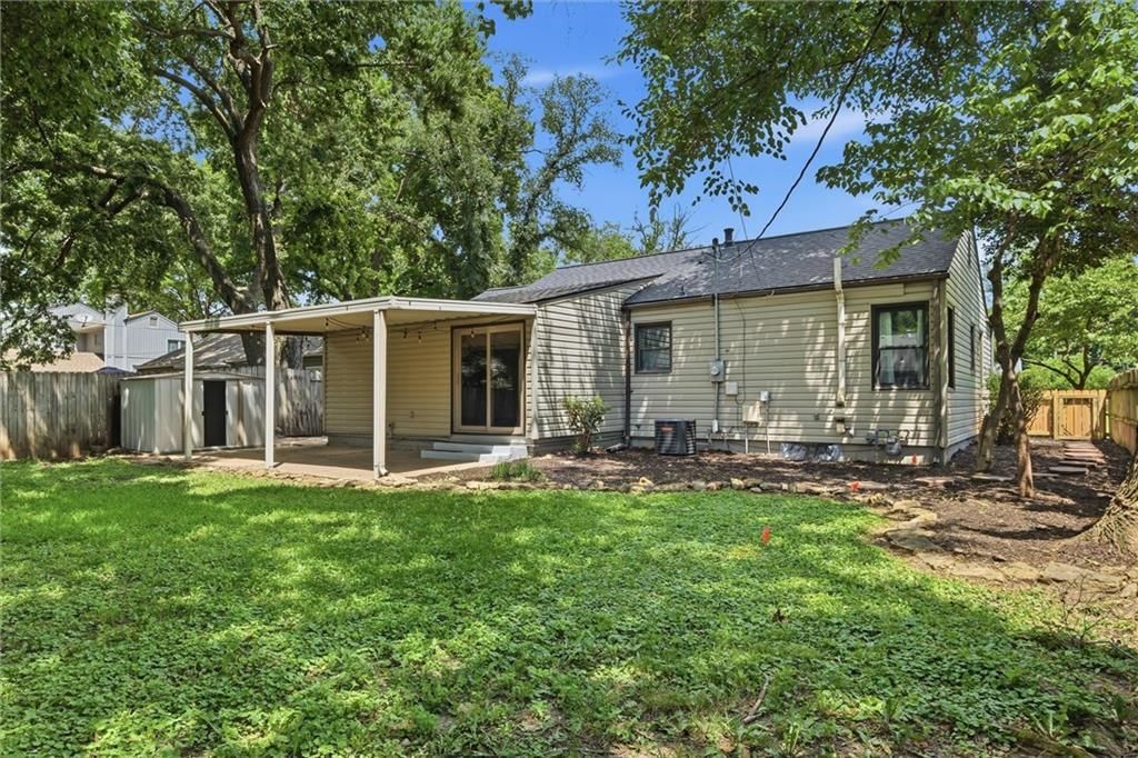5444 Linden Street — photo 38