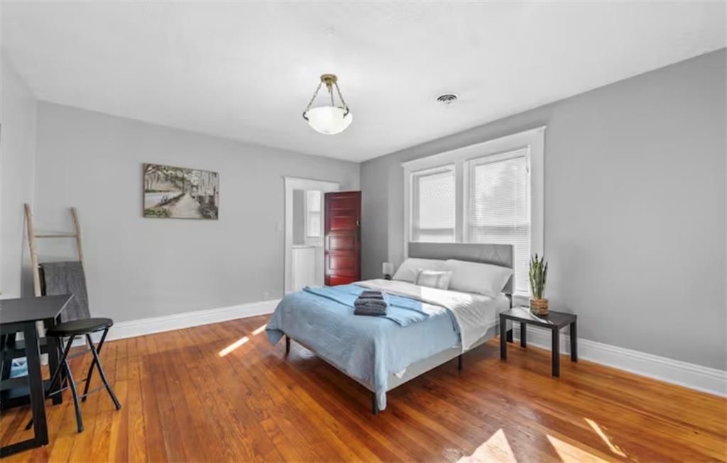 2404-6 Faraon Street — photo 15