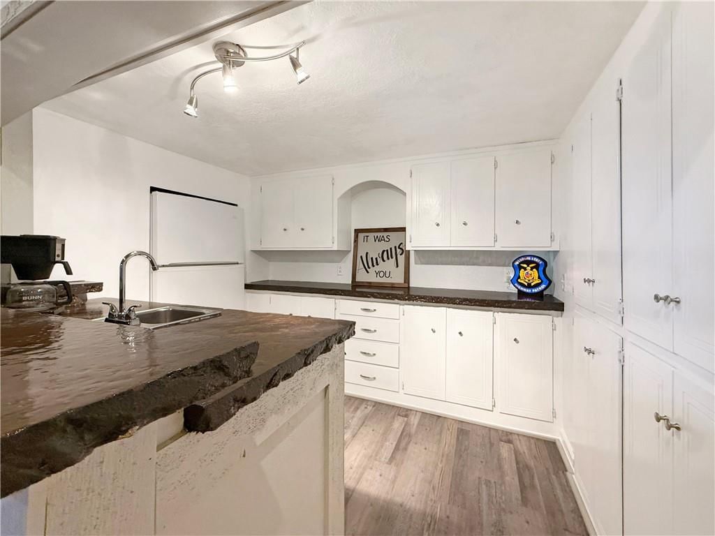601 W 34th Street — photo 17