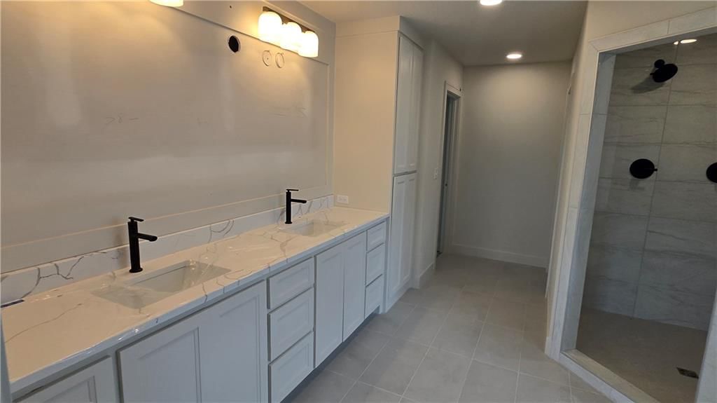 18429 W Long Street — photo 19