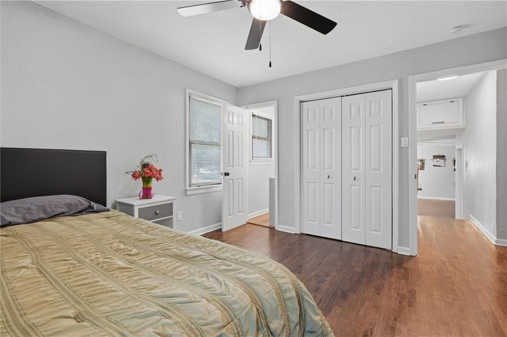 16105 Oakland Avenue — photo 11