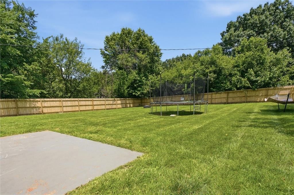 16105 Oakland Avenue — photo 16